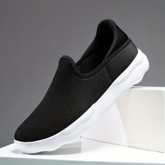 Men's Slip-on Sneakers Lightweight and Breathable