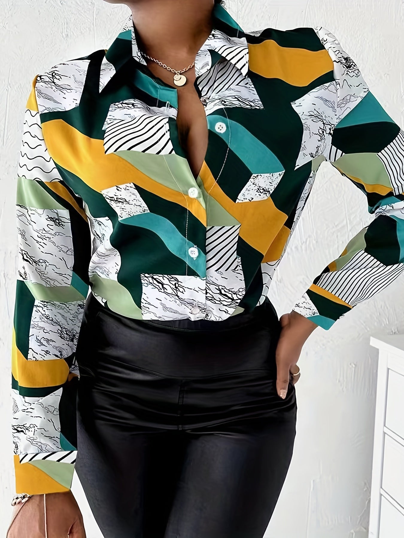 Women's Graphic Print Long Sleeve Button Up Top