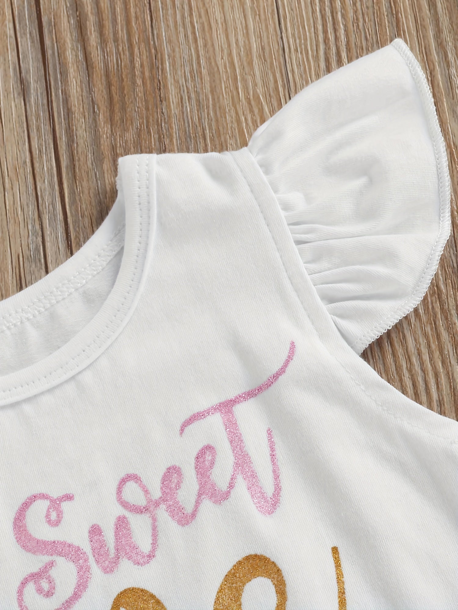 2pcs Baby Girls Fly Sleeve Onesie & Mesh Skirt Set