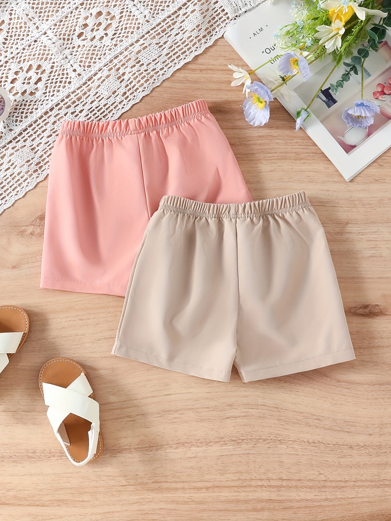 2pcs Footprint Elastic Waist Girls Shorts Set