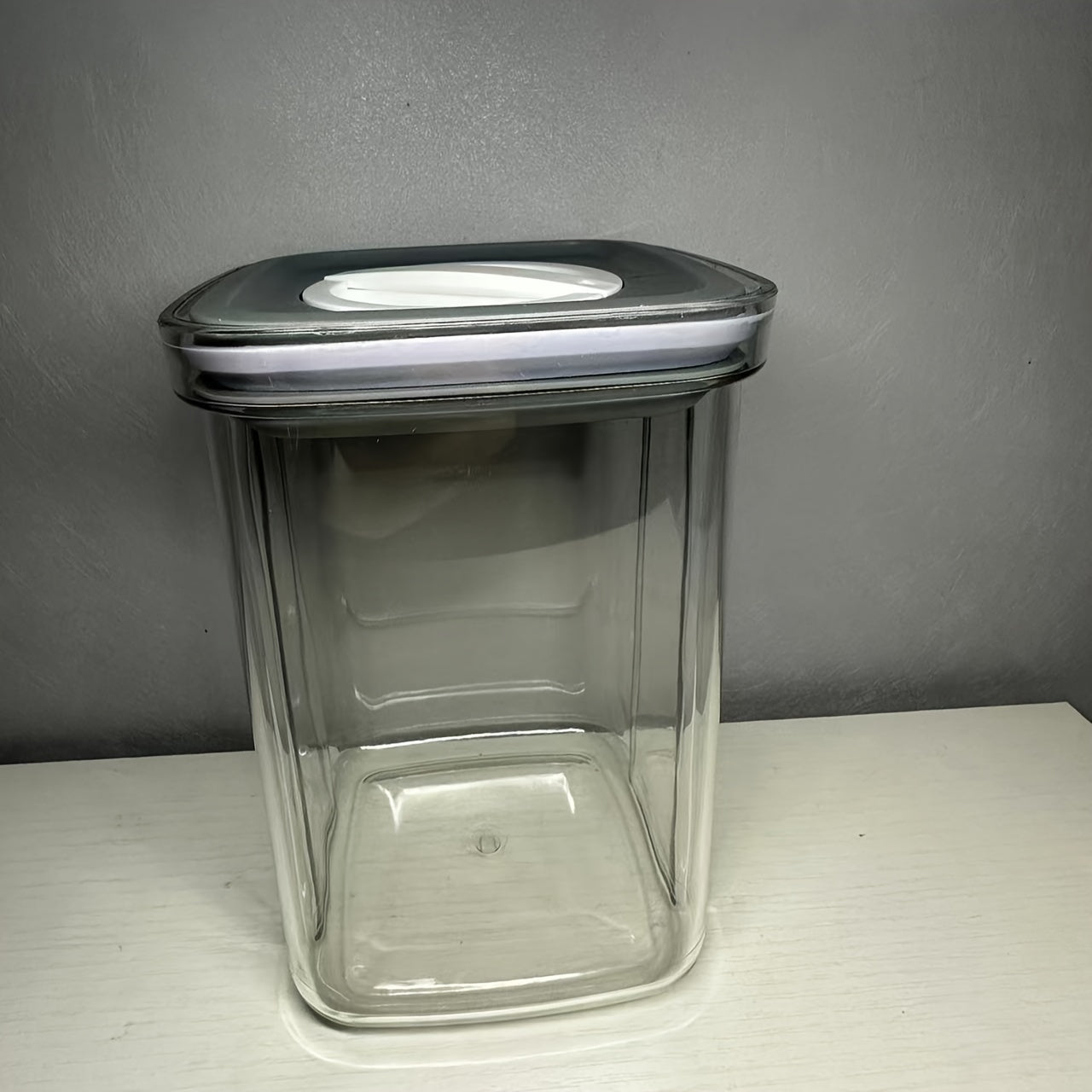 Spiral Storage Tank With Lid Sealed Freshkeeping Box