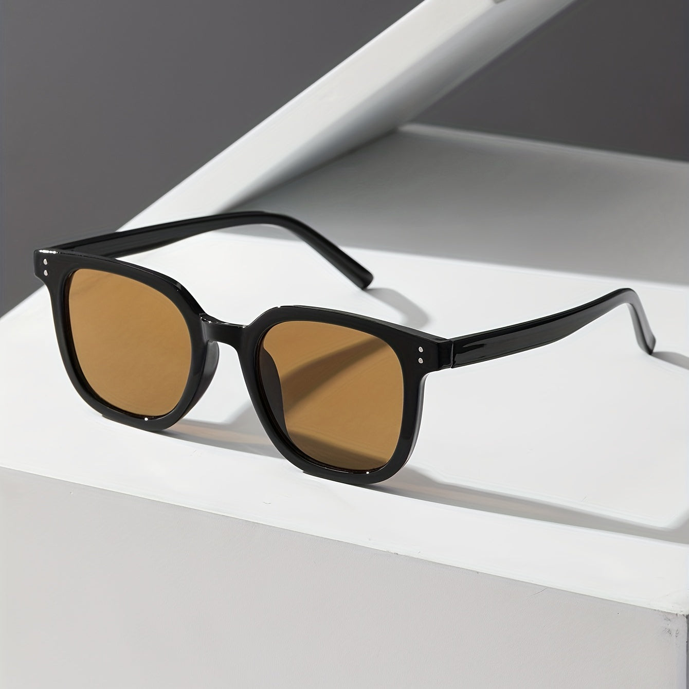 Square Frame Sunglasses Classic Cat Eye Wrap Around UV400