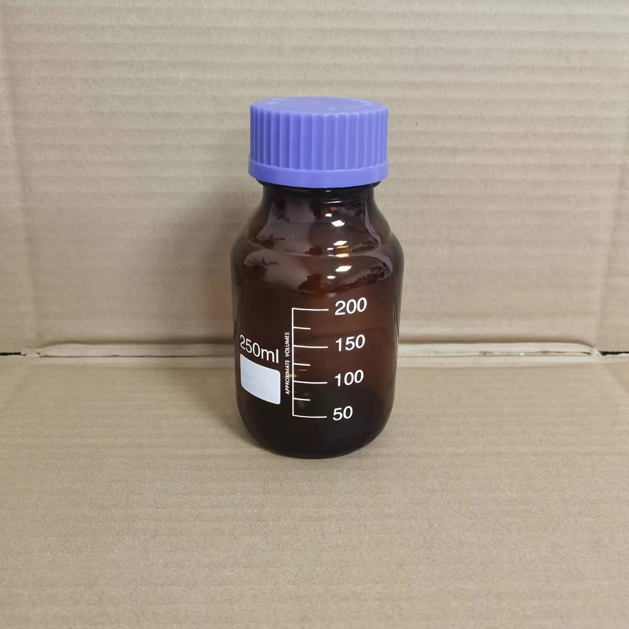 Reagent Bottle With Screw Cap 250ml