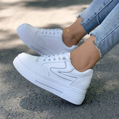 Women's Platform Skate Shoes Round Toe Low Top Slip On Sneakers