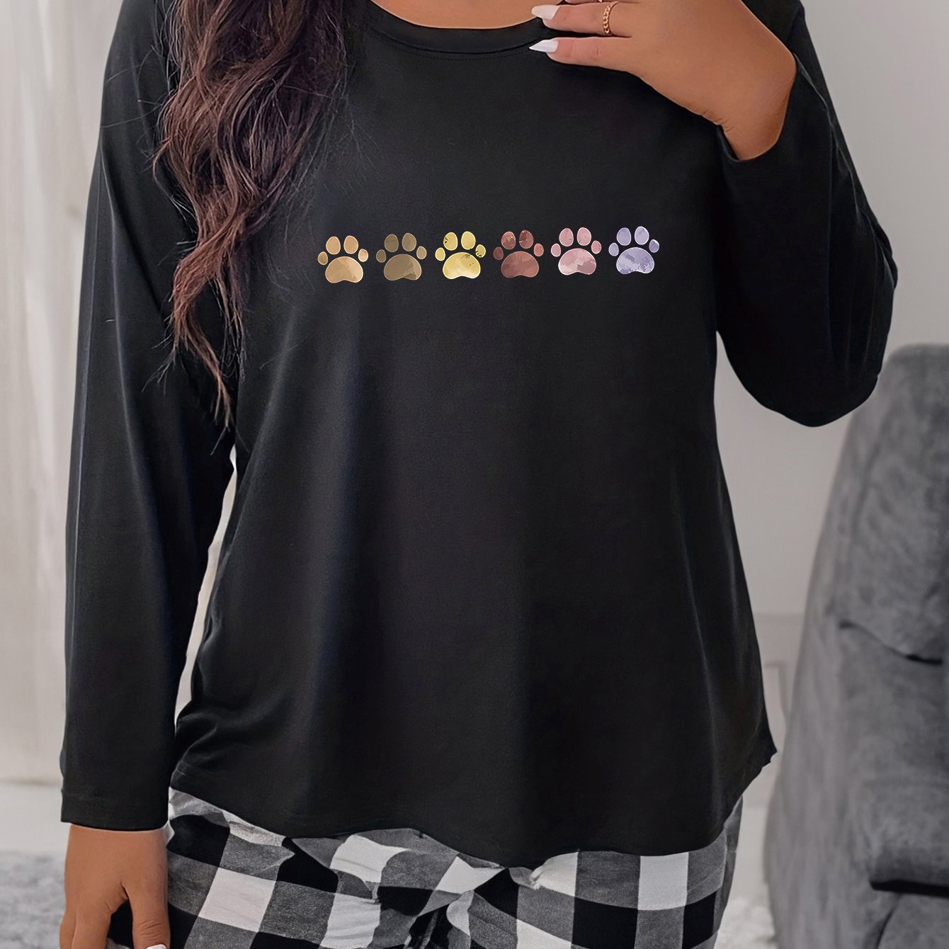 Women's Plus Dog Paw Print Long Sleeve Round Neck Medium Stretch