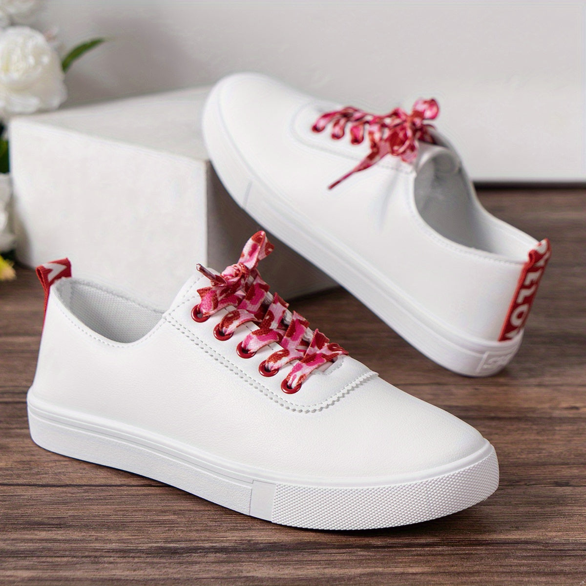 Women's Letter Print Sneakers Casual Lace Up Outdoor Shoes