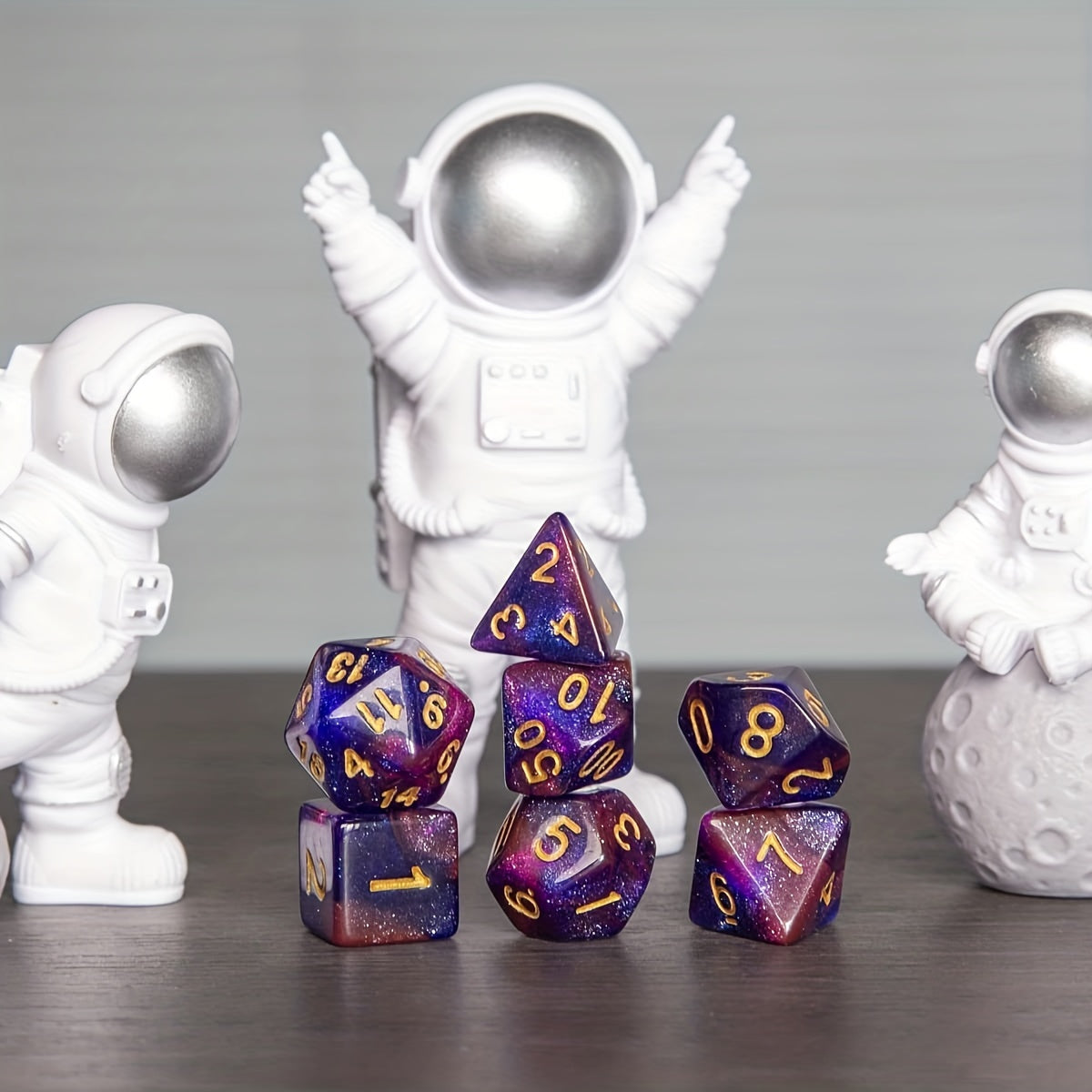 7 Starry Two-Faceted Dice Set