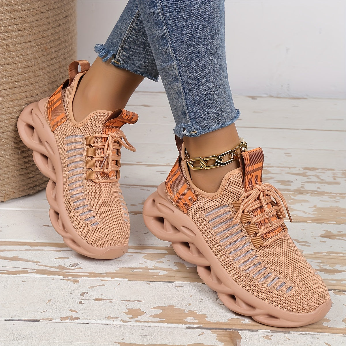 Women's Lightweight Breathable Running Shoes Comfortable Sneakers