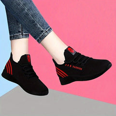 Women's Breathable Mesh Sports Shoes - Lace Up Low Top Running Sneakers