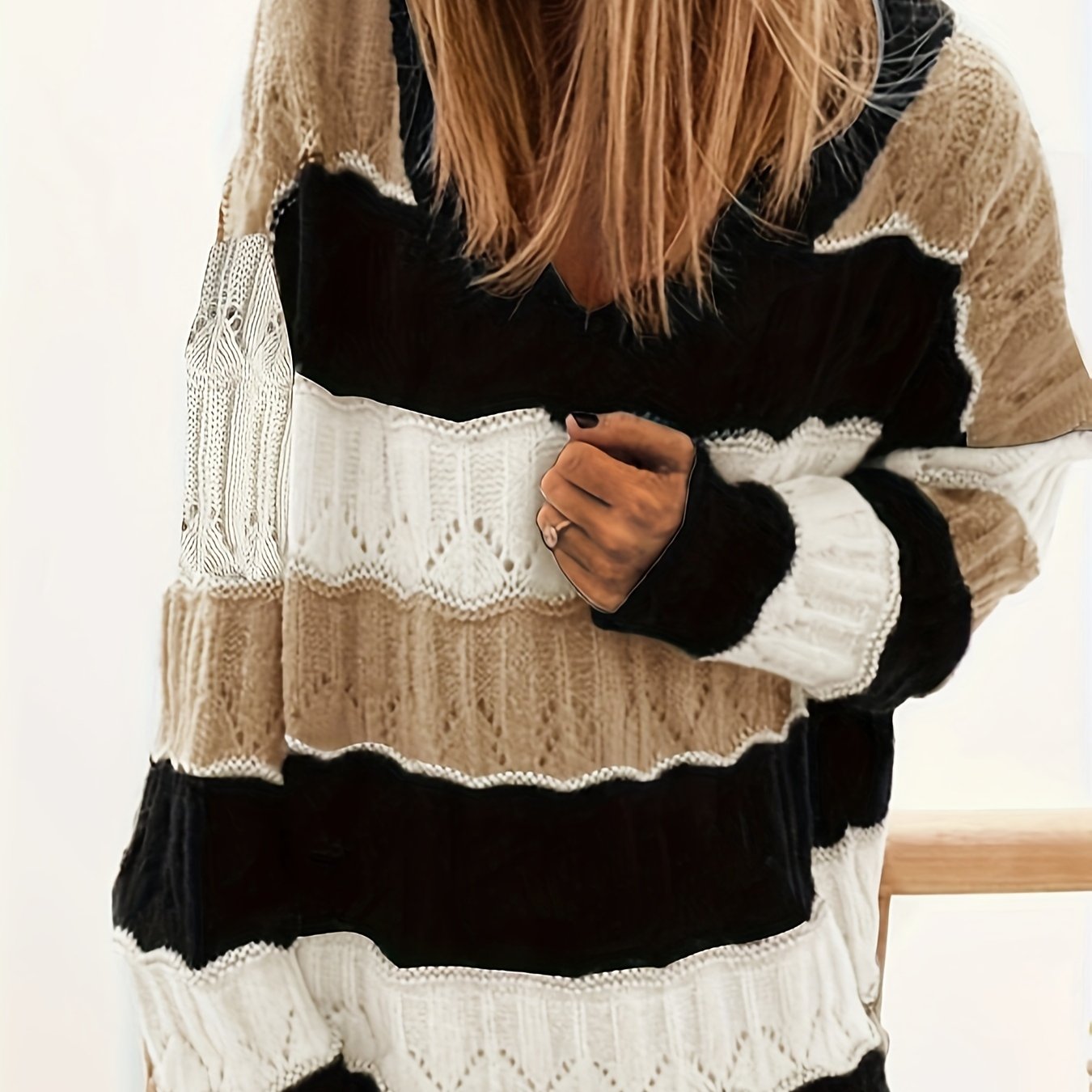 Colorblock V Neck Sweater High Stretch Jumper