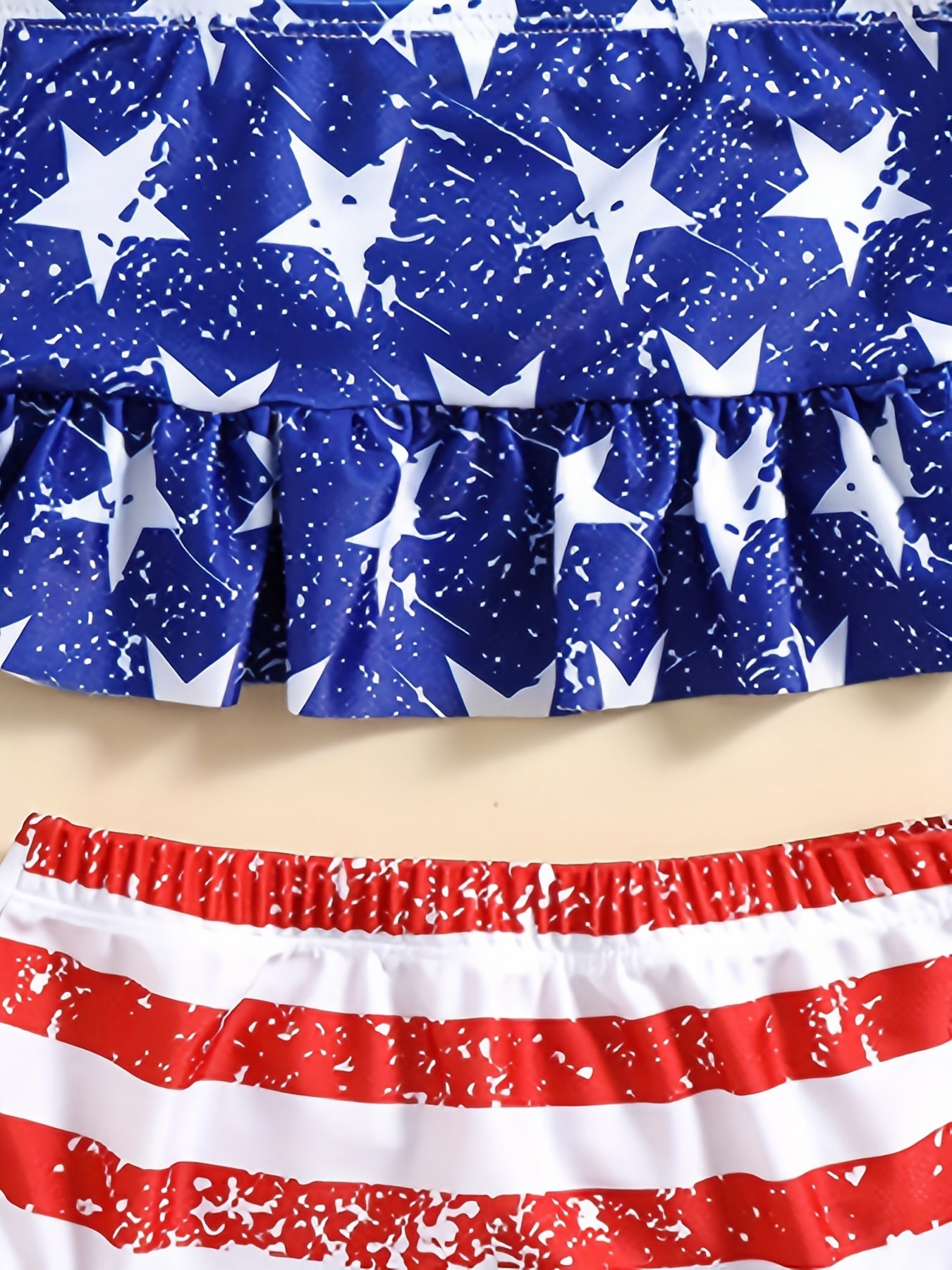 2pcs Baby Girls Star Print Camisole Top & Striped Shorts Swimsuit