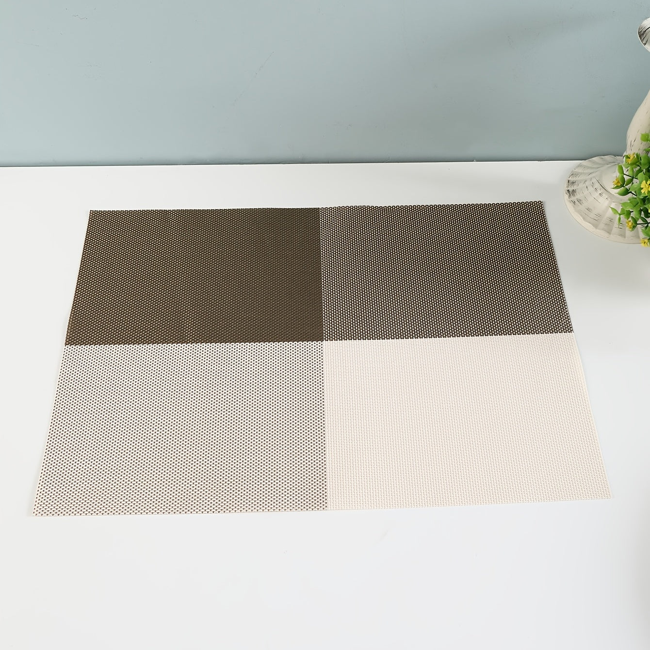 12 Pcs Woven Placemats Teslin Heat Resistant Anti Skid Stain Washable PVC Table