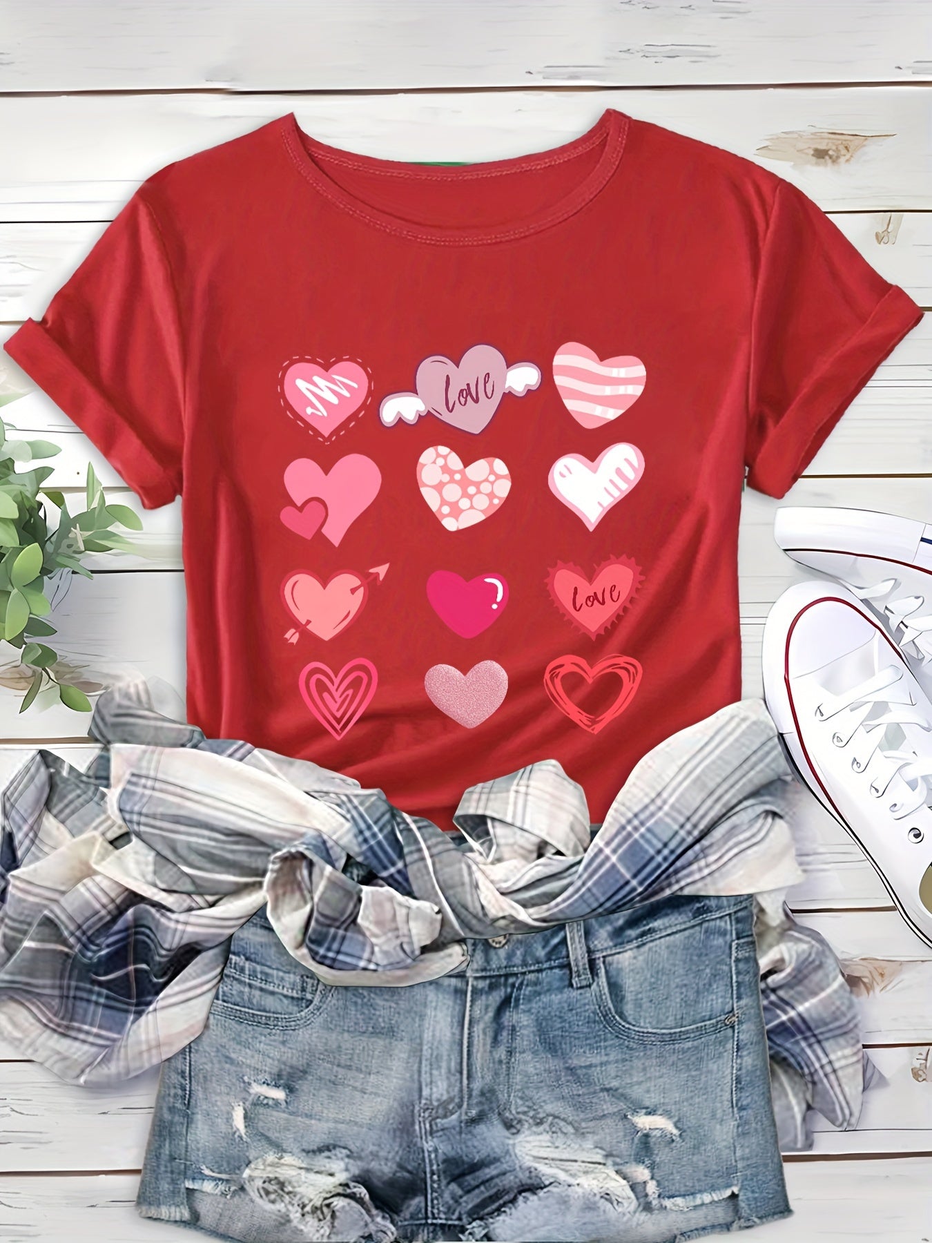 Heart Graphic Crew Neck Sports Top Workout T-shirt Women's Activewear