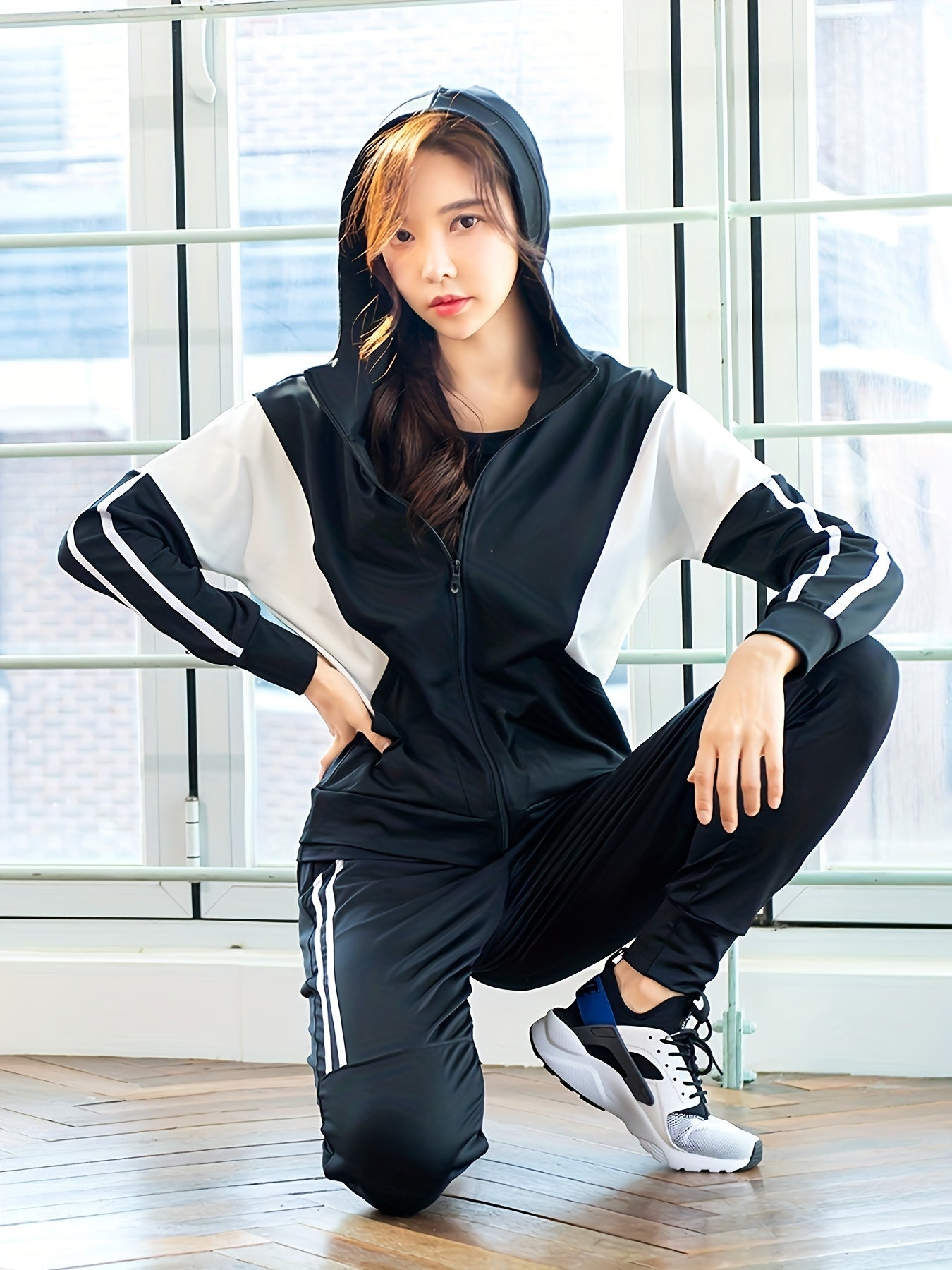 2pcs Block Causal Sports Set Hooded Jacket & Pants Women's Activewear