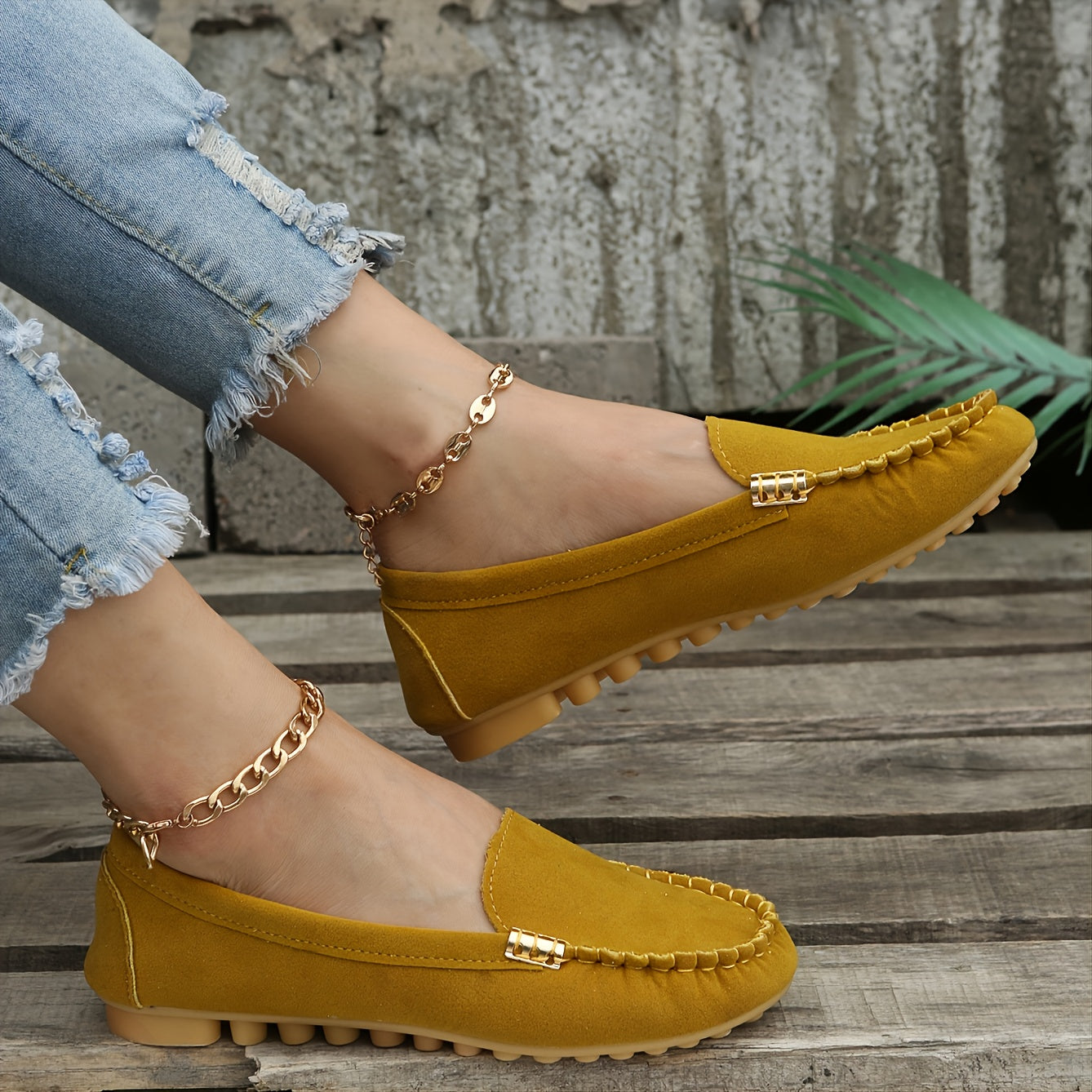 Women Slip On Leather Loafers Metal Decor Flats Shoes