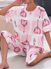 Heart Print Pajamas Set Crew Neck Top & Crop Pants Women's Sleepwear