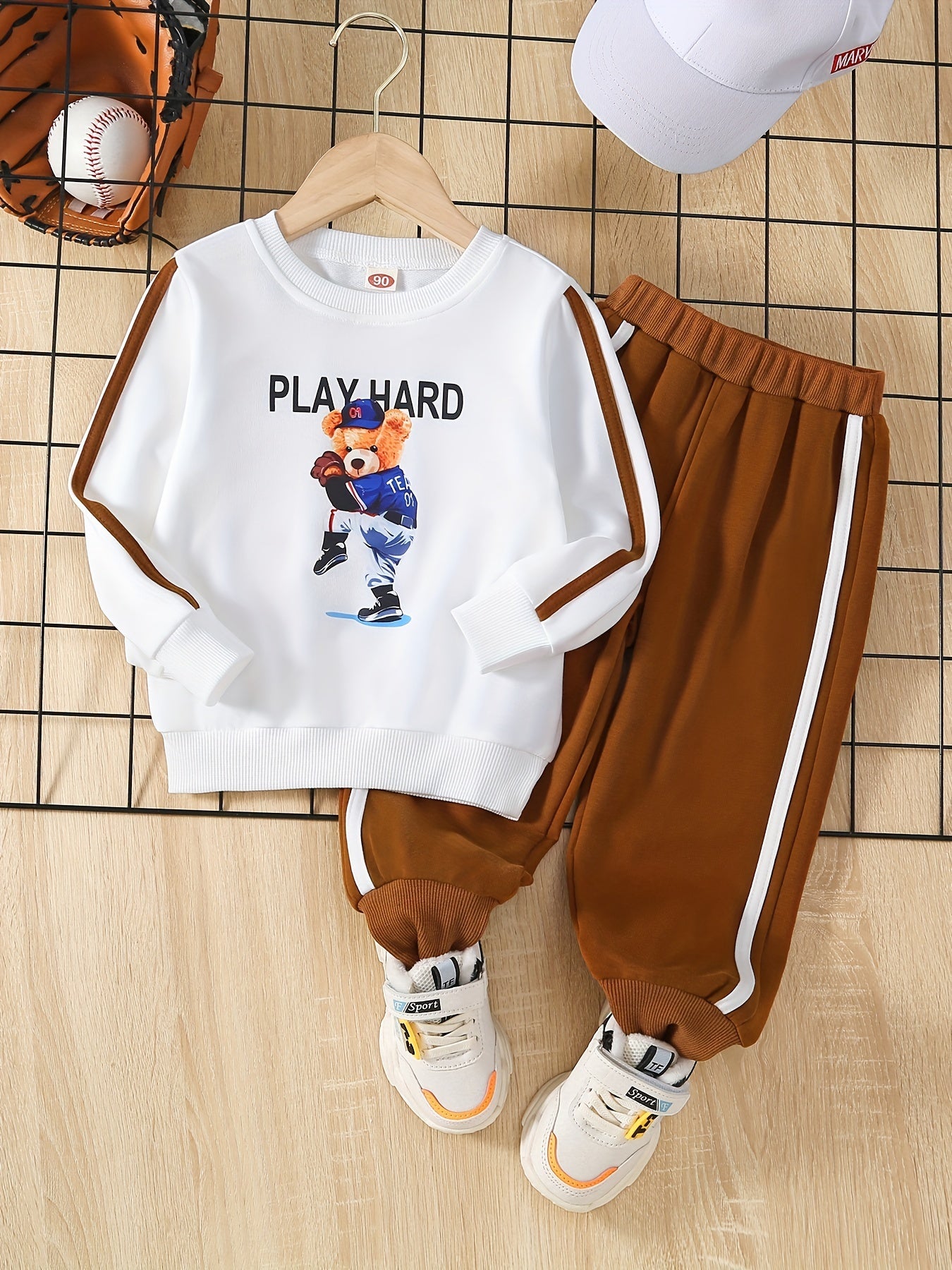Boys Bear Print Sweatshirt & Pants Set for Spring/Autumn