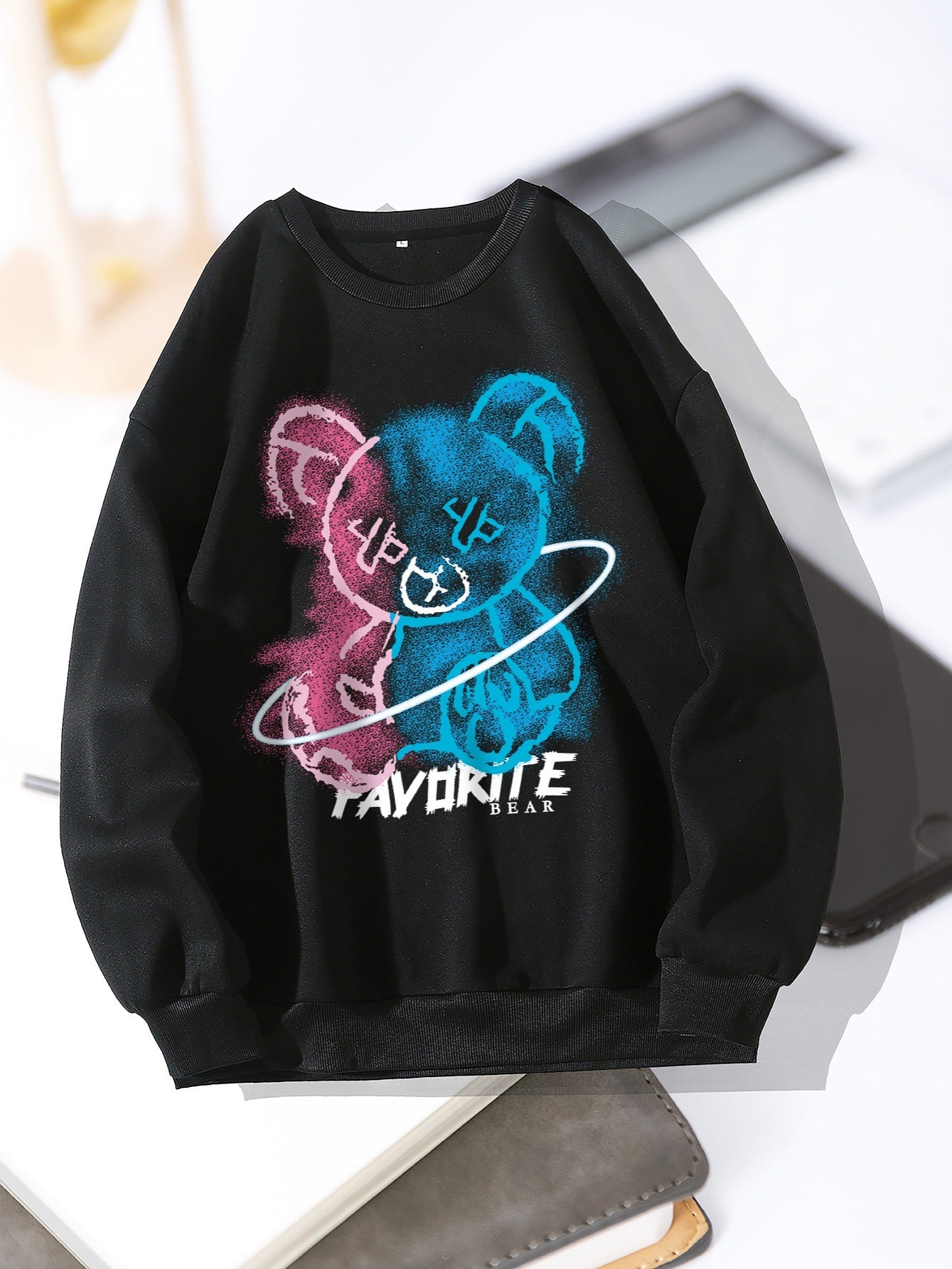 Women's Cartoon Graphic Crew Neck Sweatshirt Long Sleeve Pullover
