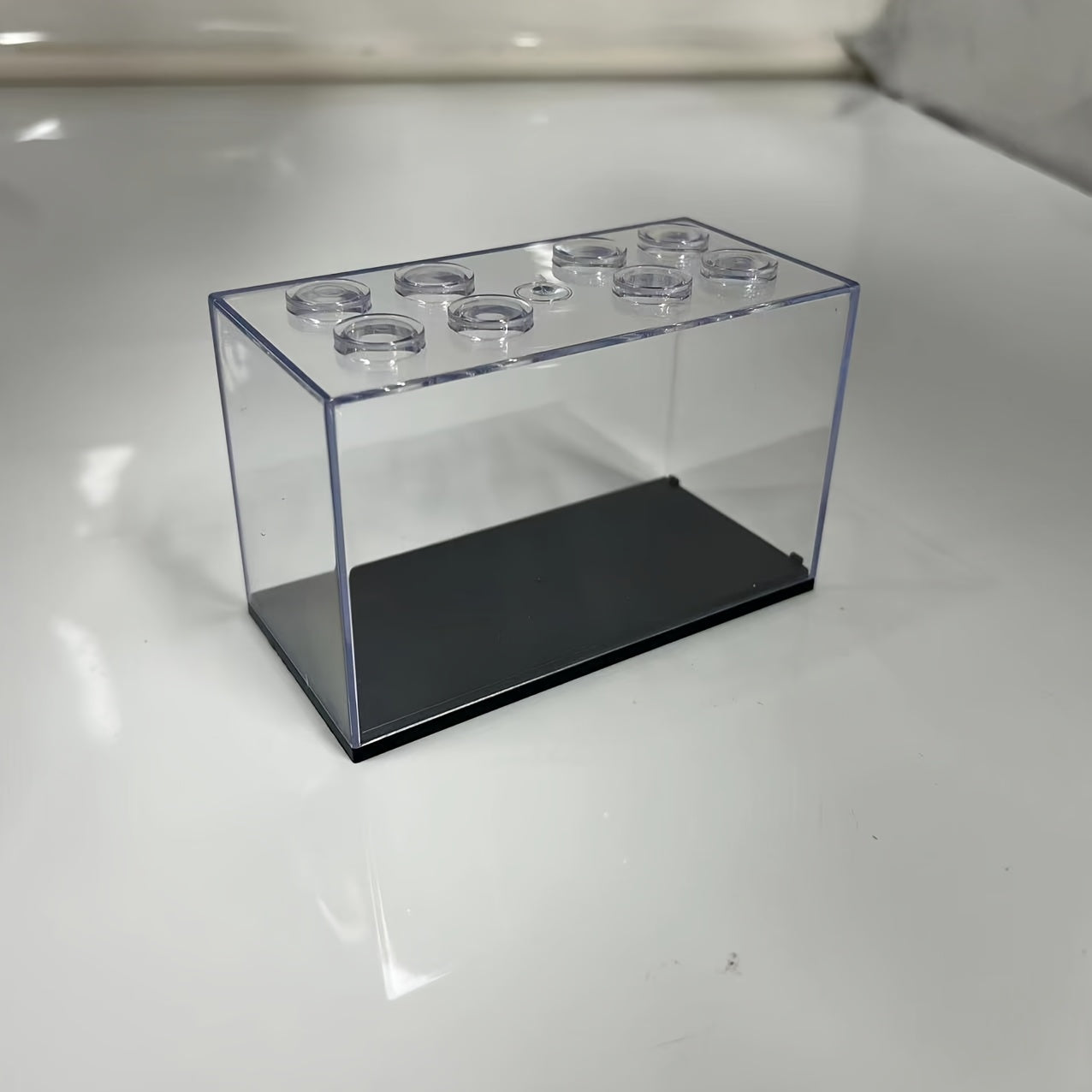 Transparent display box for building block collection