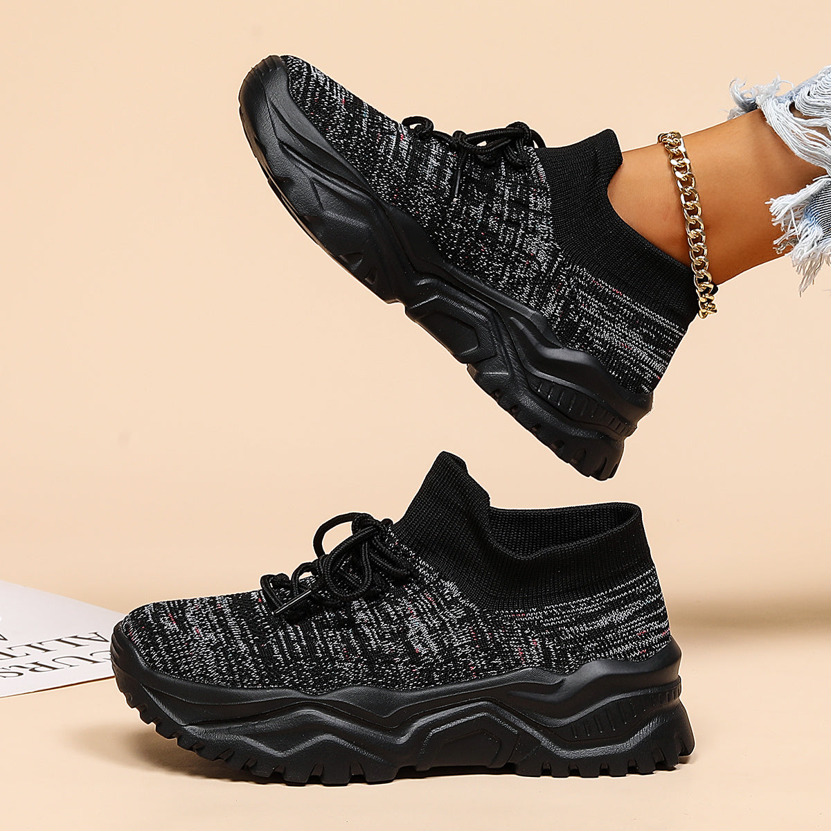 Women's Lightweight Lace up Sneakers
