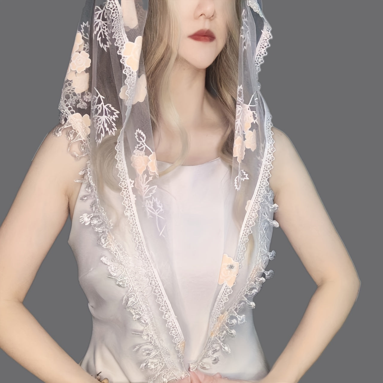 Vintage Lace Triangle Scarf Veil Flower Embroidery Mantilla Head Covering