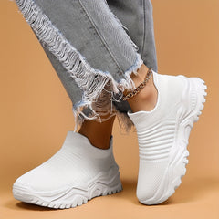 Women's Lightweight Running Shoes Breathable Low Top Outdoor Sneakers