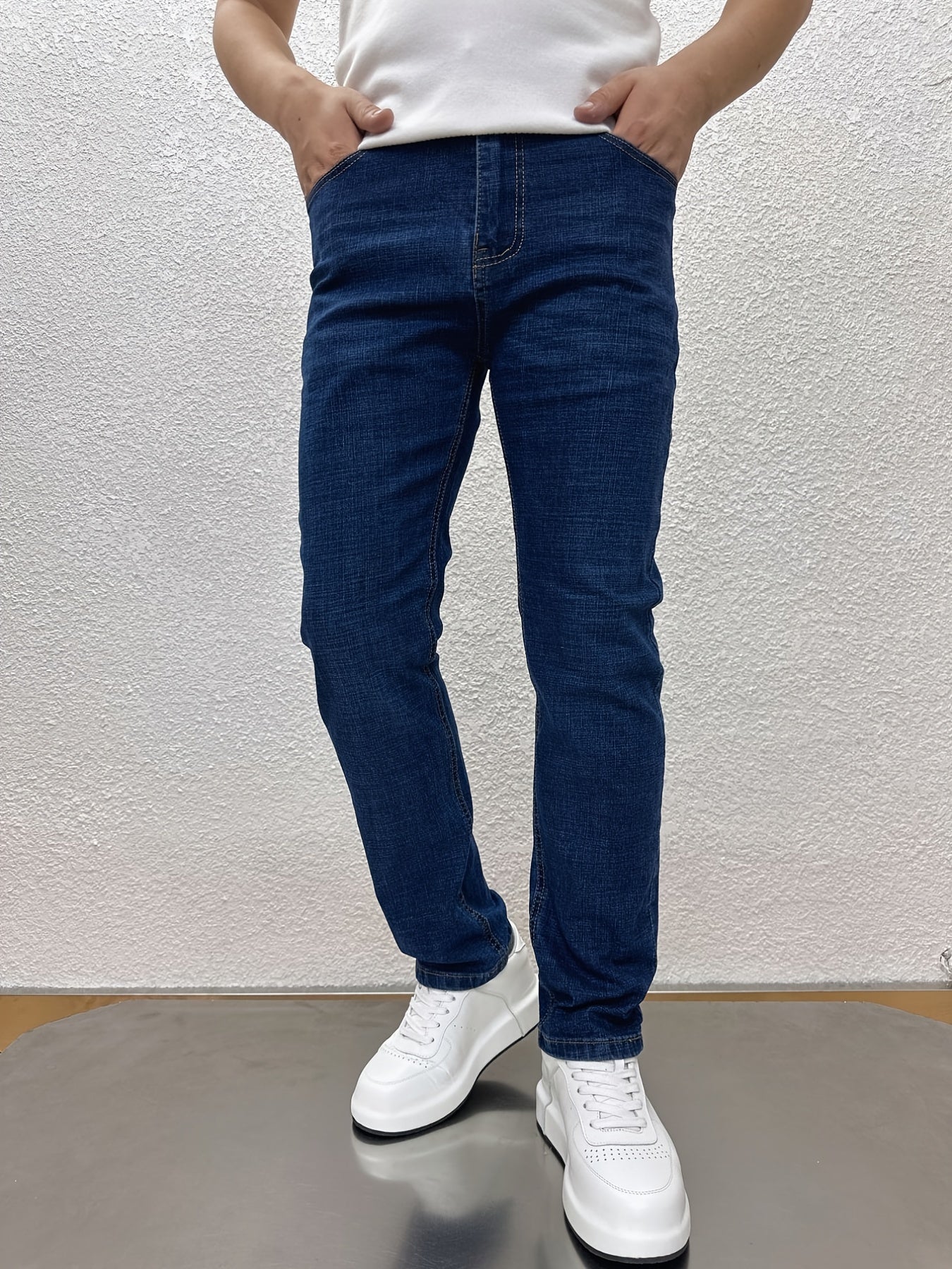 Men's Stretch Straight Jeans