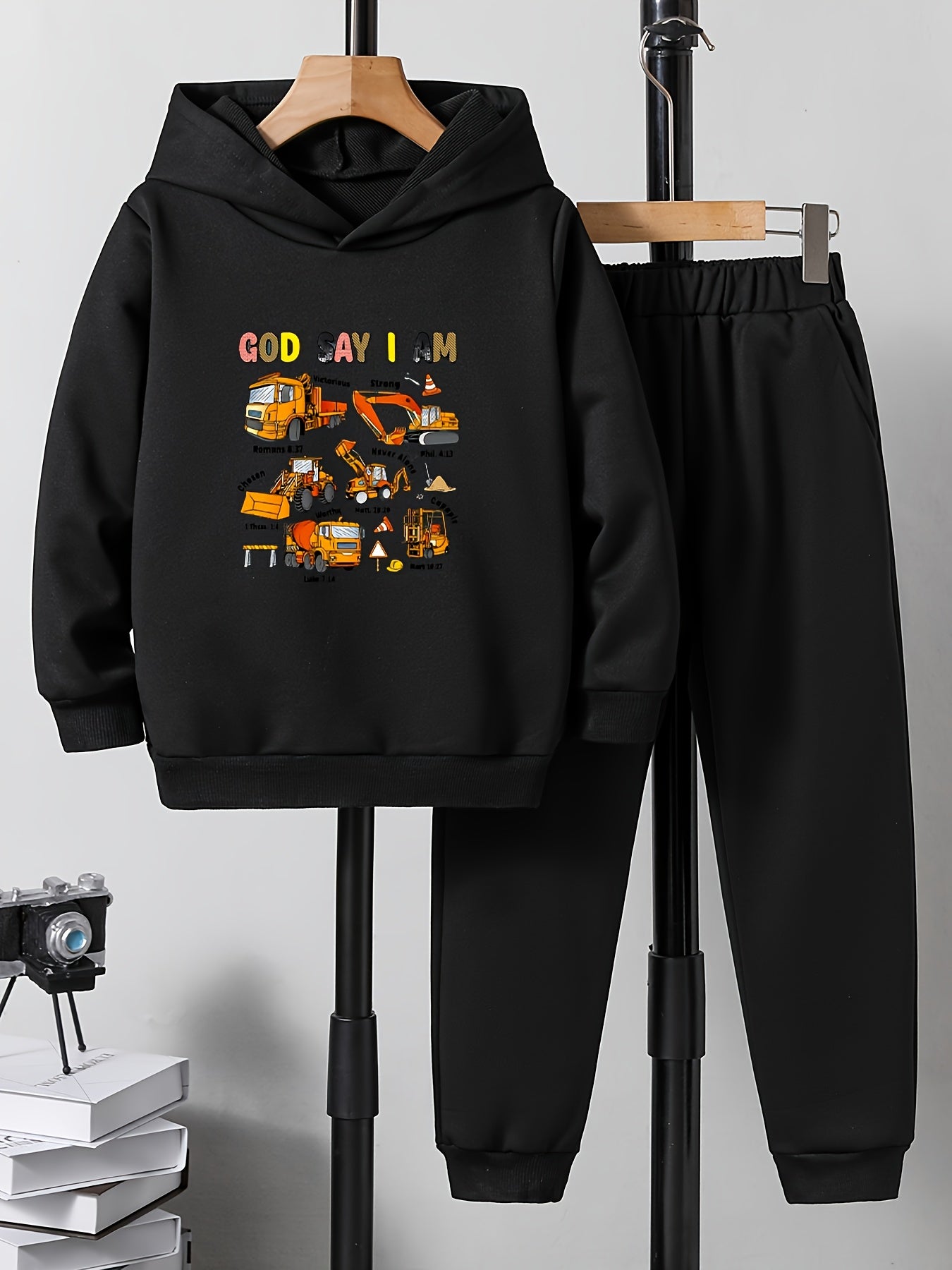 2pcs Truck Print Boys Hoodie & Solid Sweatpants Set