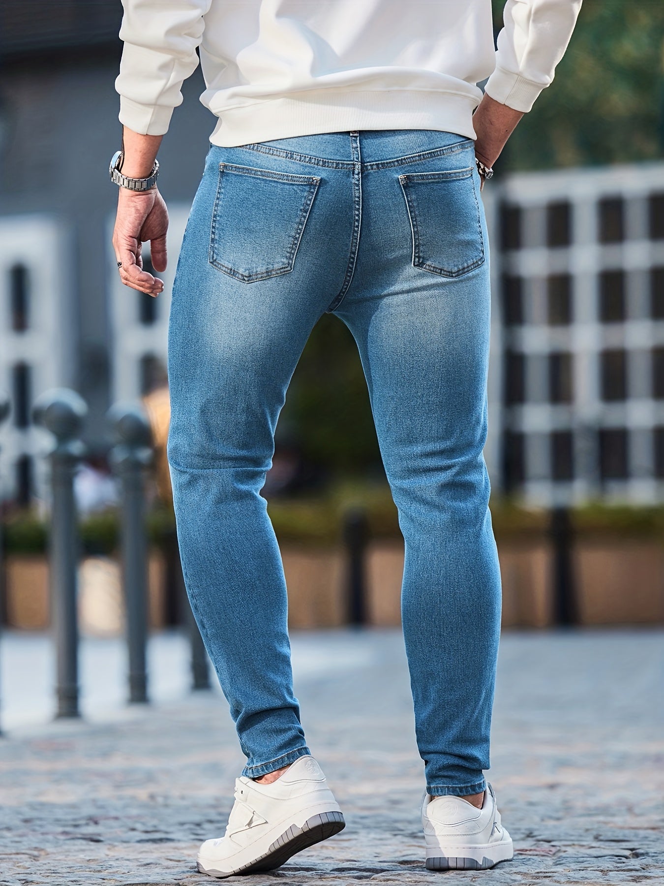Men's Slim Fit Ripped Denim Jeans with Pockets