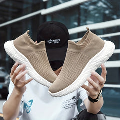 Men's Lightweight Slip On Casual Shoes For Traveling Jogging