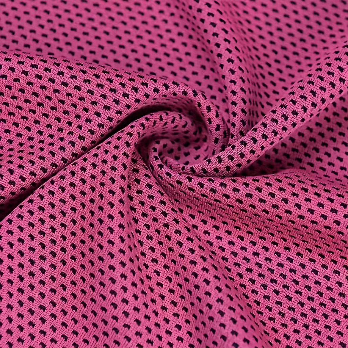 Cooling Ice Silk Towel with Silicone Bag for Outdoor Activities