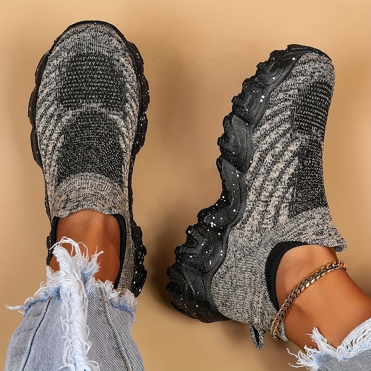 Women's Knitted Slip on Sneakers Lightweight Flying Woven Sports Shoes