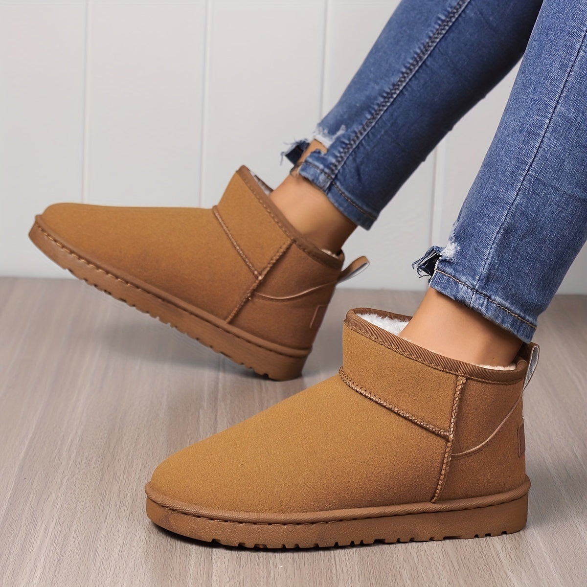 Women's Velvet Snow Boots Slip On Round Toe Thermal Lined Winter Shoes