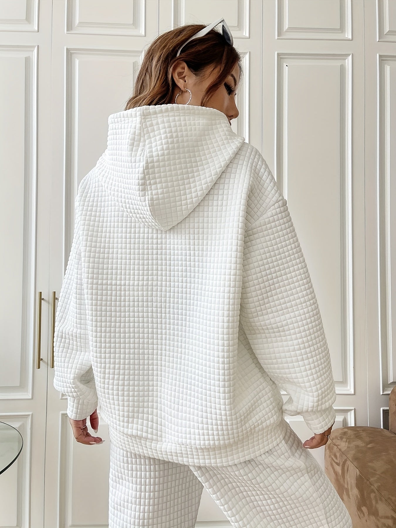 Popcorn Style Textured Kangaroo Pocket Hoodie Women's Sweatshirt