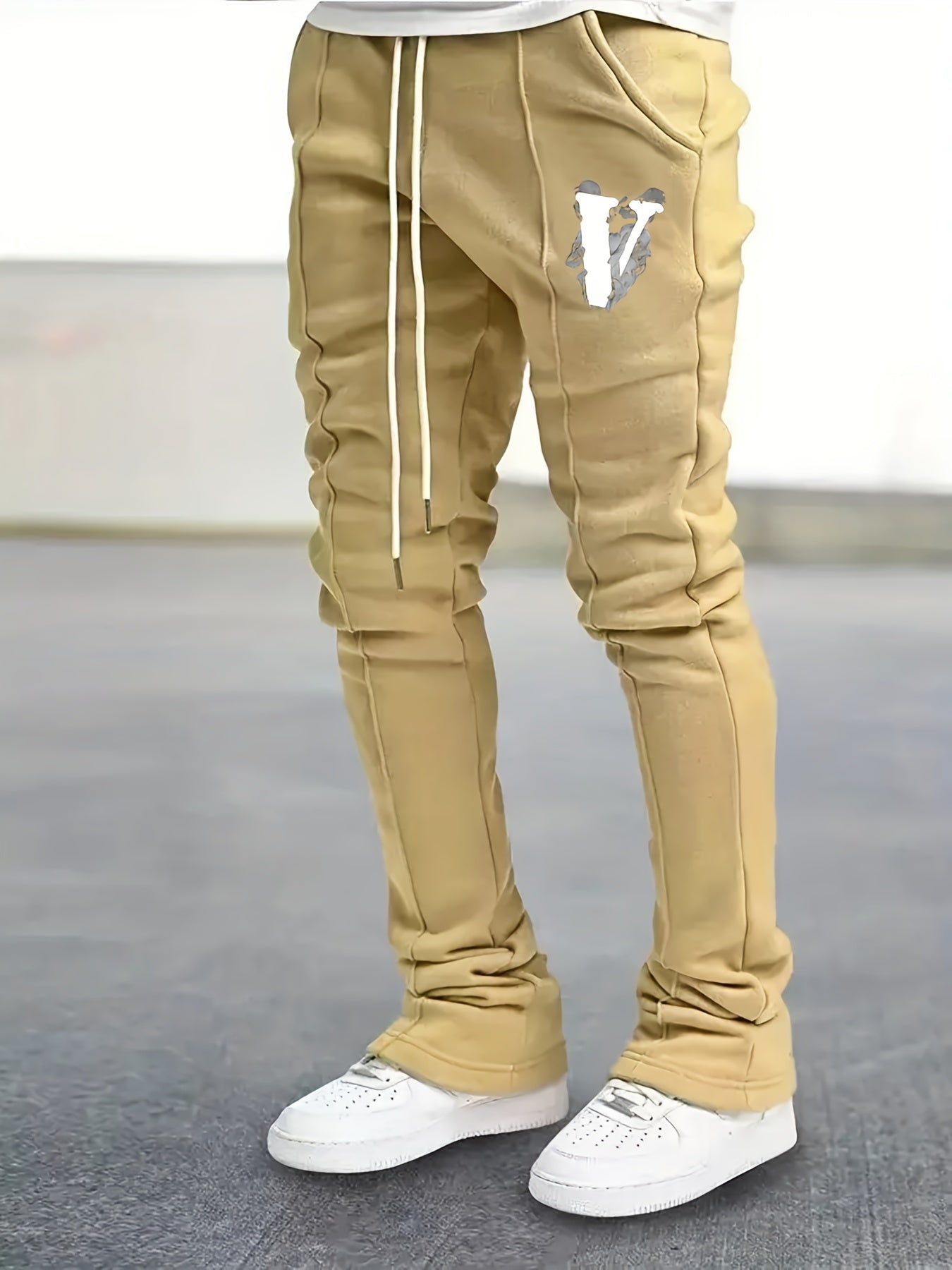 Skull Pattern Letter V Print Slim Fit Flared Joggers Men's Pants