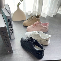 Women's Smile Face Lace Up Skate Shoes Non slip Platform Sneakers