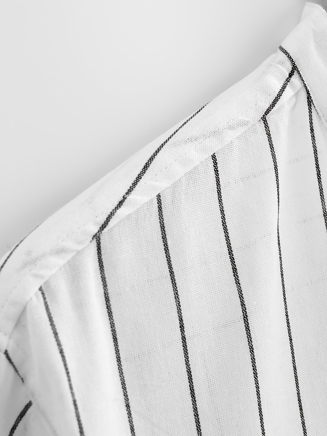 Men's Striped Short Sleeve Shirt