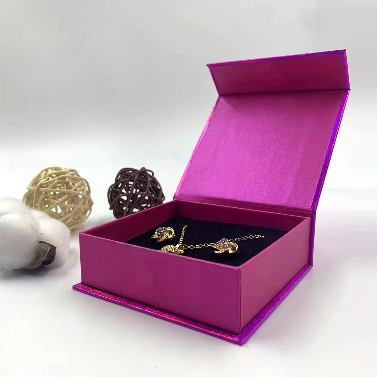 Bracelet Pendant Necklace Jewelry Packaging Box Flap Box