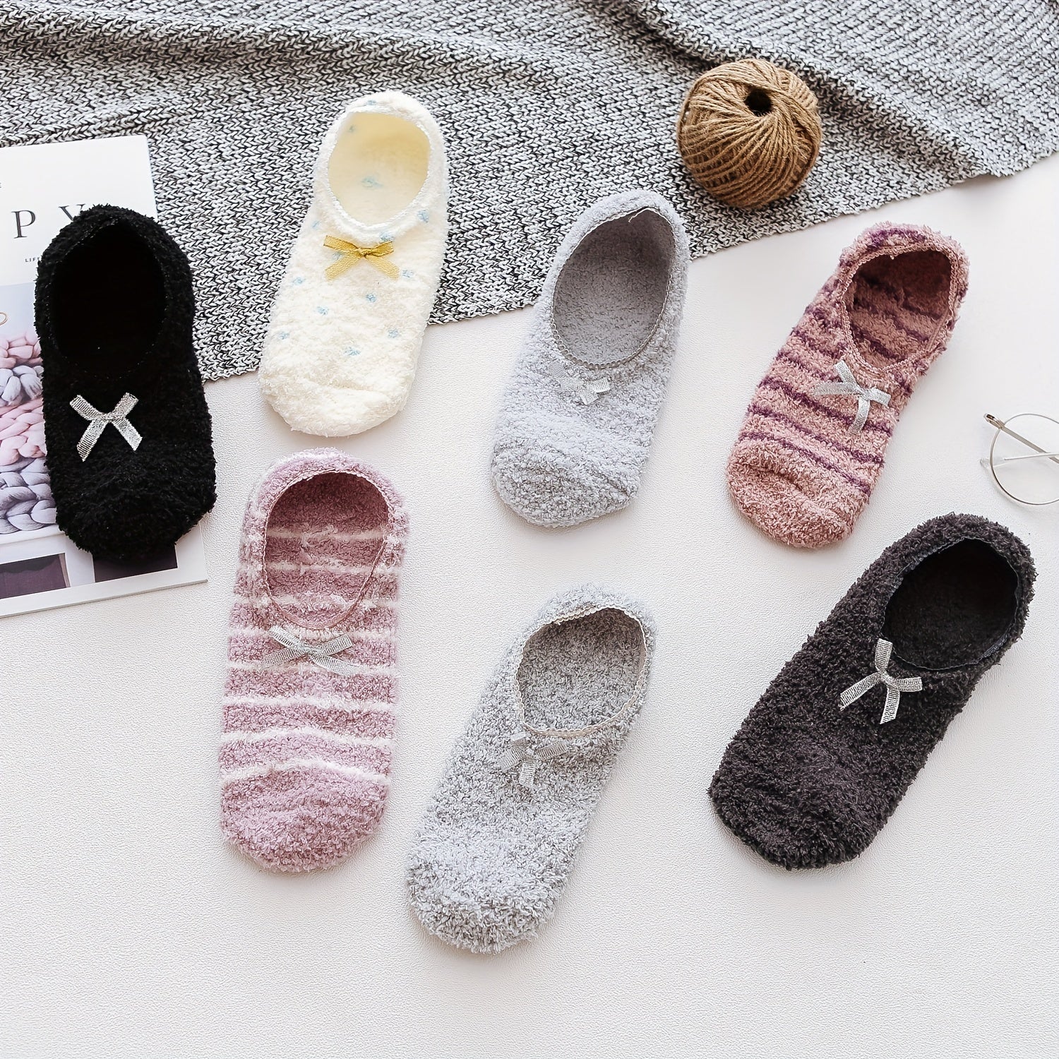 4 Pairs Fuzzy Short Socks Variety, Comfortable Anti Slip Ankle Socks Women's Sto