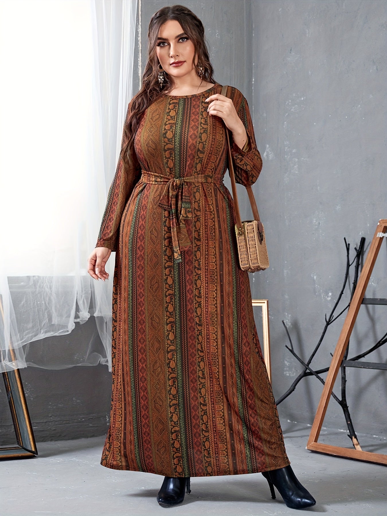 Boho Dress Paisley Print Long Sleeve Round Neck Maxi Dress