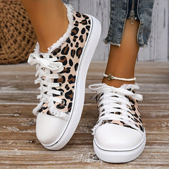 Leopard Pattern Skate Shoes Lightweight Low Top Sport Shoes