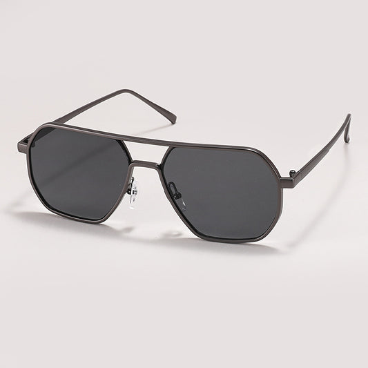 Men's Retro Sunglasses Black Frame UV400