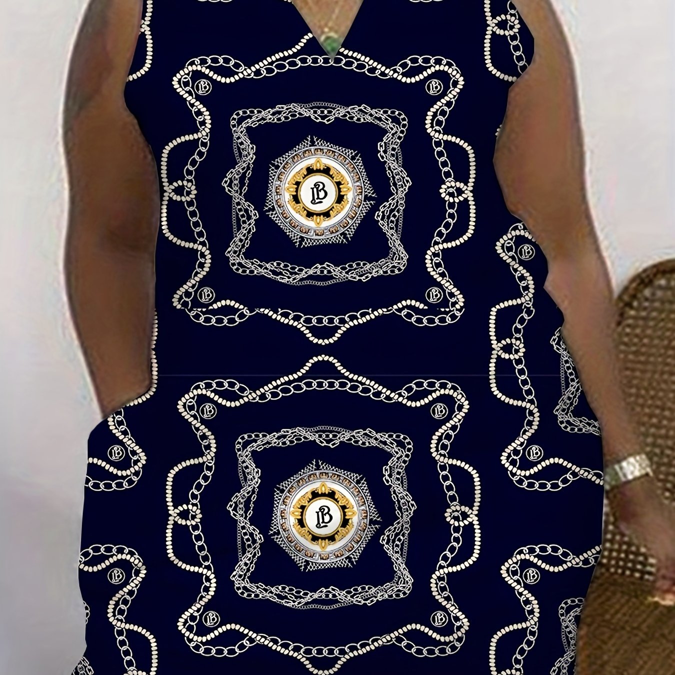 Plus Size Graphic Print V Neck Tank Dress With Pockets