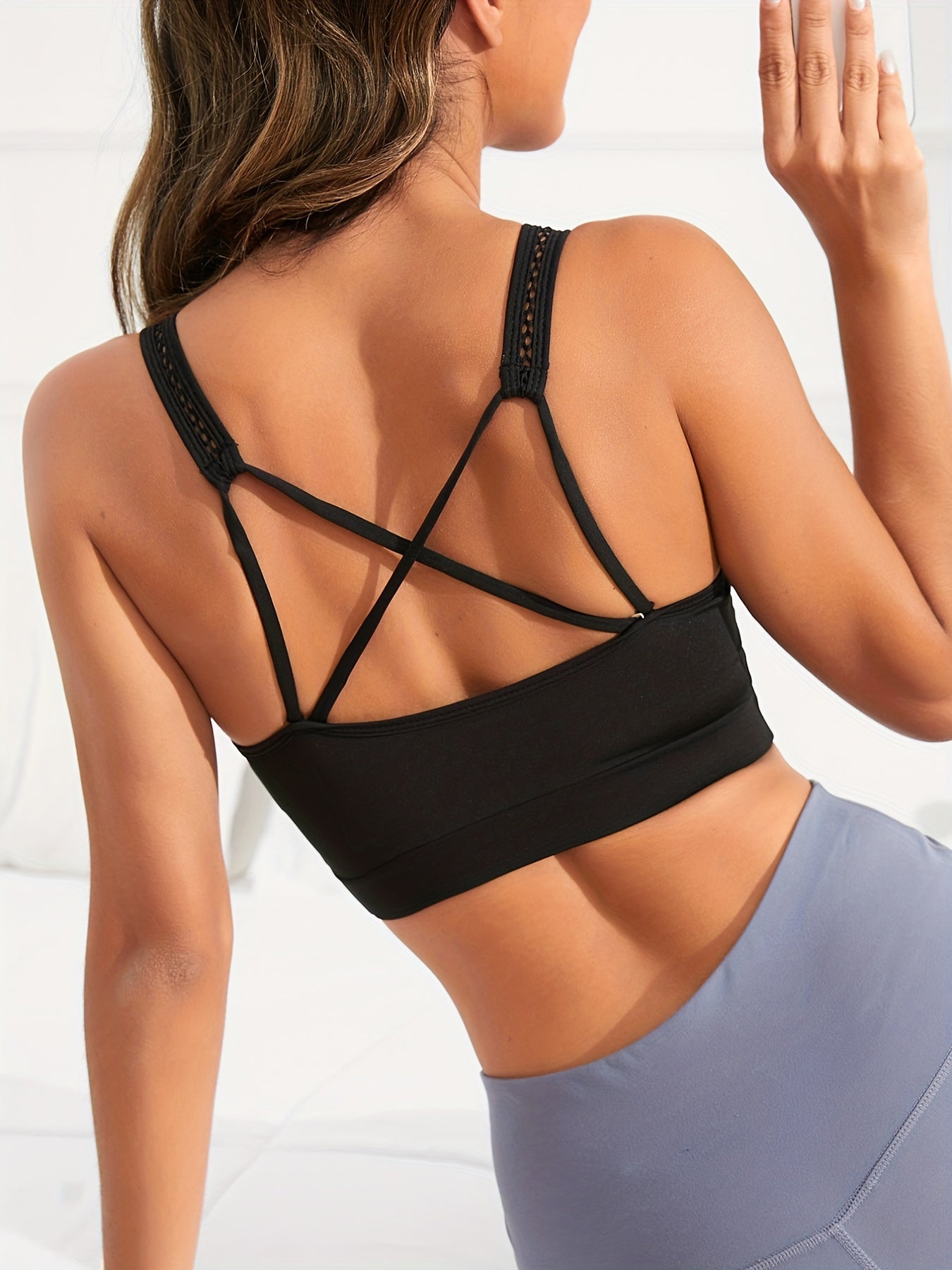 Criss Cross Back Solid Sports Bra for Women