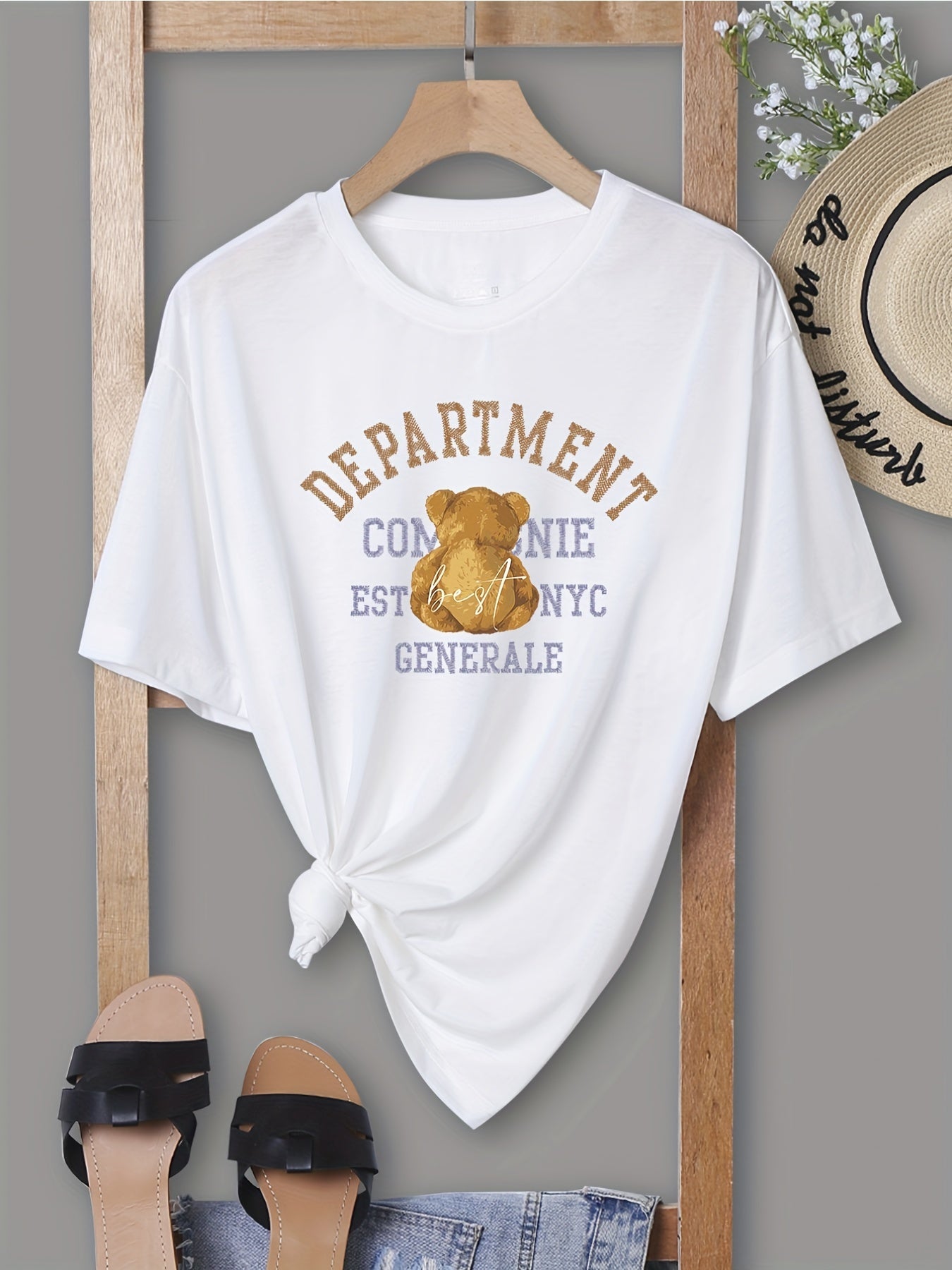 Bear & Letter Print Casual T shirts Crew Neck Short Sleeve Graphic Tee