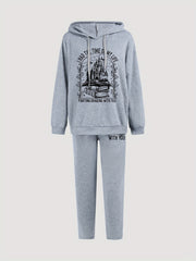 Women's Plus Size Castle & Book Print Hoodie & Sweatpants Set