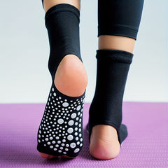 2 Toe Split Yoga Socks Non Slip Mid Calf Socks Grips Pilates Barre Ballet