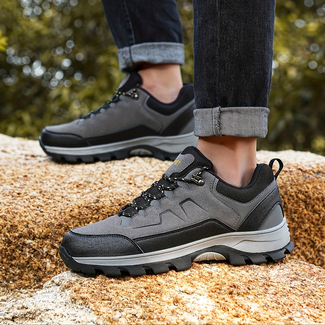 Men's Low Top Hiking Boots Non Slip Lace Up Shoes For Outdoor Activities