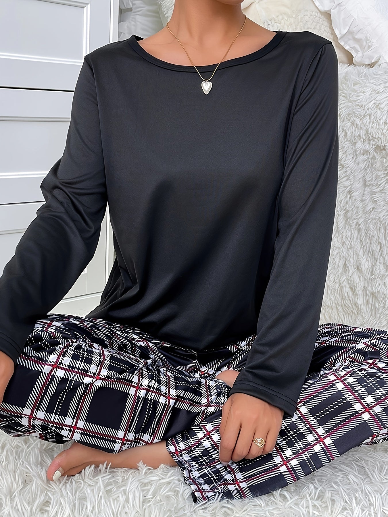Plaid Print Pajama Set Long Sleeve Crew Neck Top & Elastic Waistband Pants