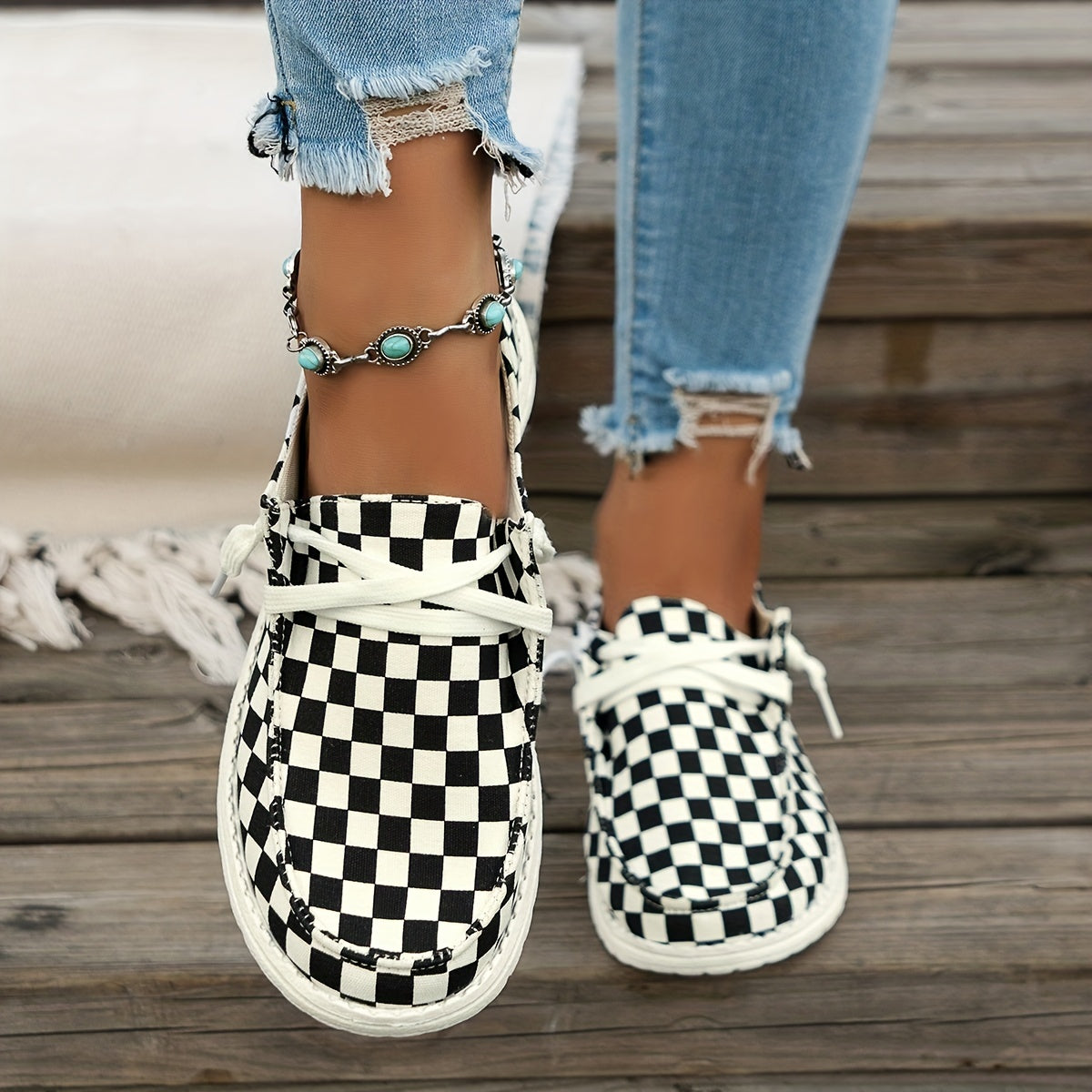 Women's Plaid Pattern Flat Outdoor Sports Board Shoes